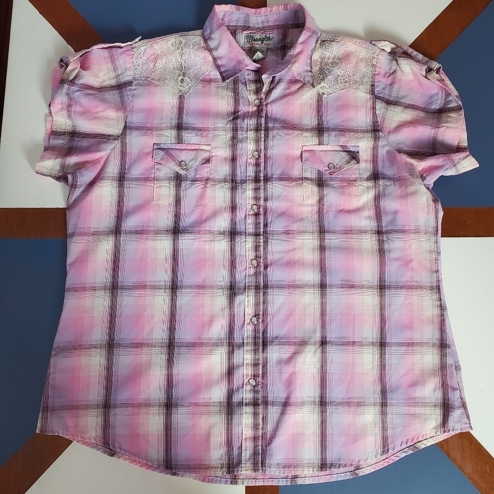Wrangler Wrancher Pearl Snap Shirt Womens XL Pink Plaid Lace Detail‎ Western